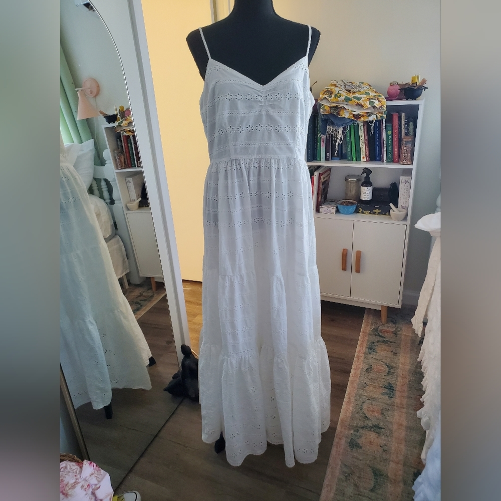 Modcloth eyelet maxi dress